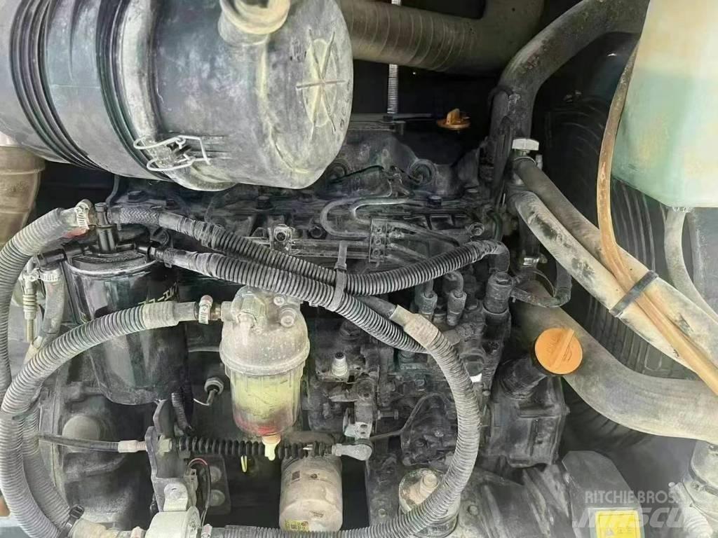 XCMG XE 60 DA Bageri guseničari
