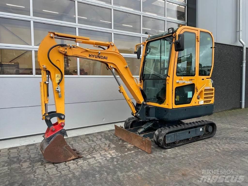 Hyundai Robex18 Mini bageri < 7t