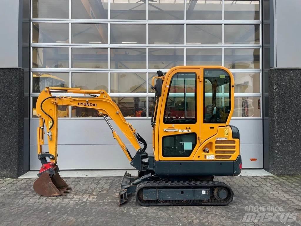 Hyundai Robex18 Mini bageri < 7t