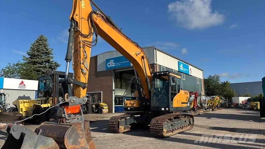 Hyundai HX220L Polovni specijalni bageri