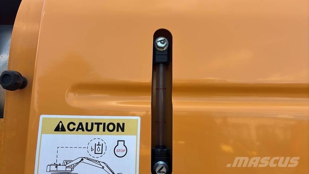 Hyundai HX220L Polovni specijalni bageri