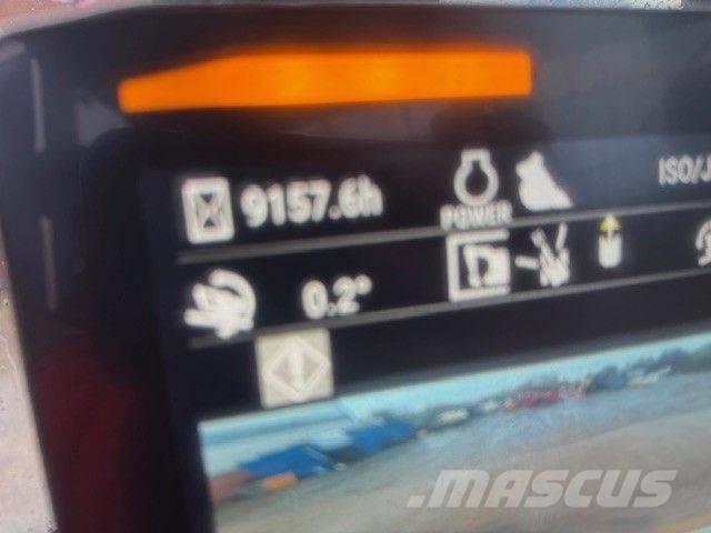 CAT 320 Bageri guseničari