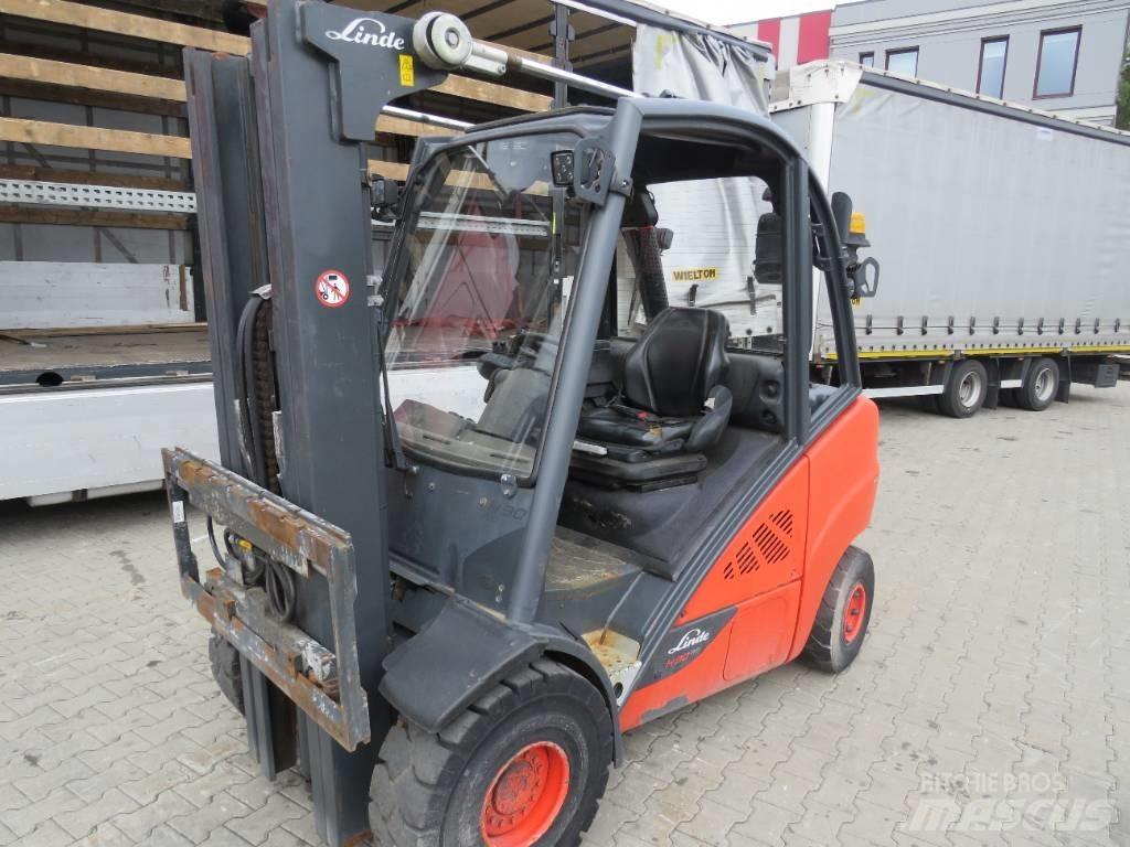 Linde H 30 D Dizelski viljuškari