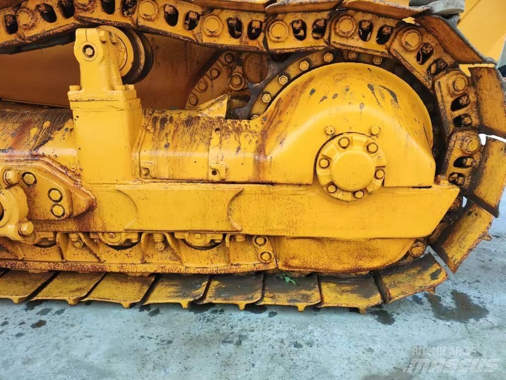 CAT D7G Buldožeri guseničari