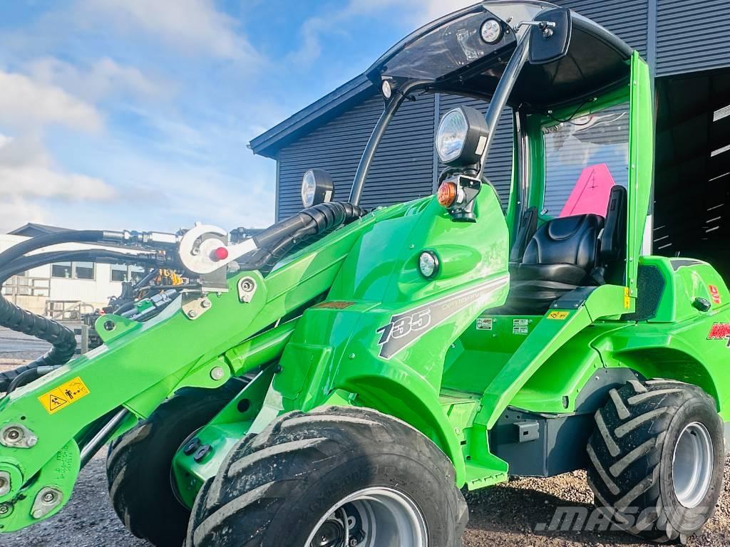 Avant 735 Višenamenski utovarivači