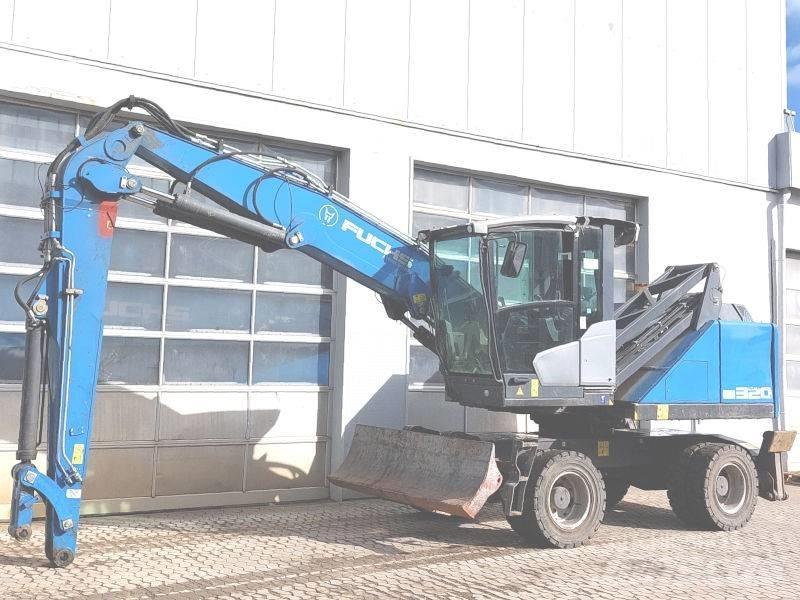 Fuchs MHL 320 F Bageri za prenos primarnih/sekundarnih sirovina