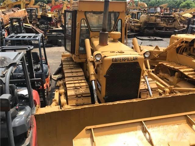 CAT D 6 D Buldožeri guseničari
