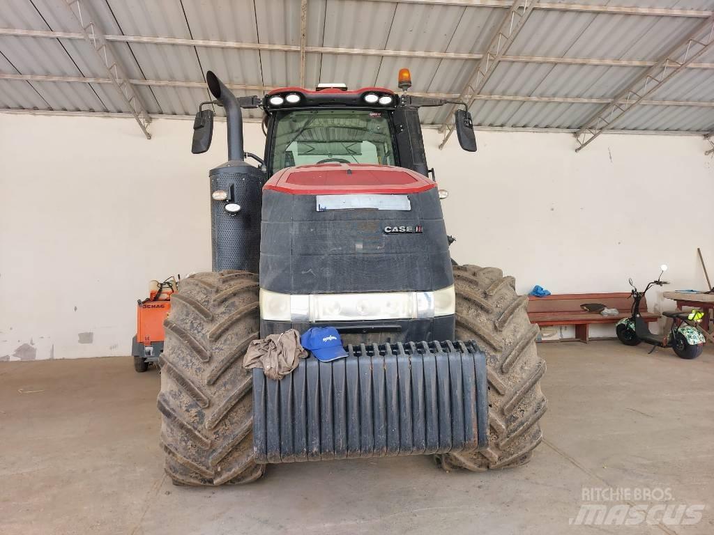 Case IH Magnum 250 Traktori