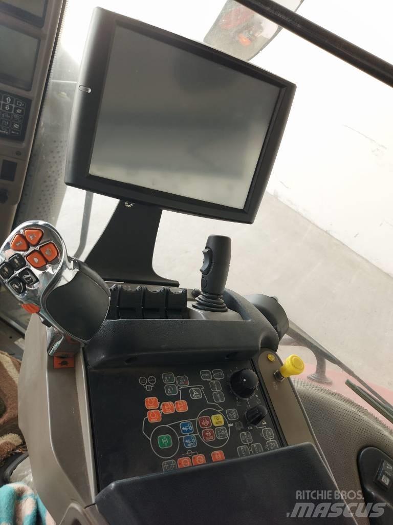 Case IH Magnum 250 Traktori