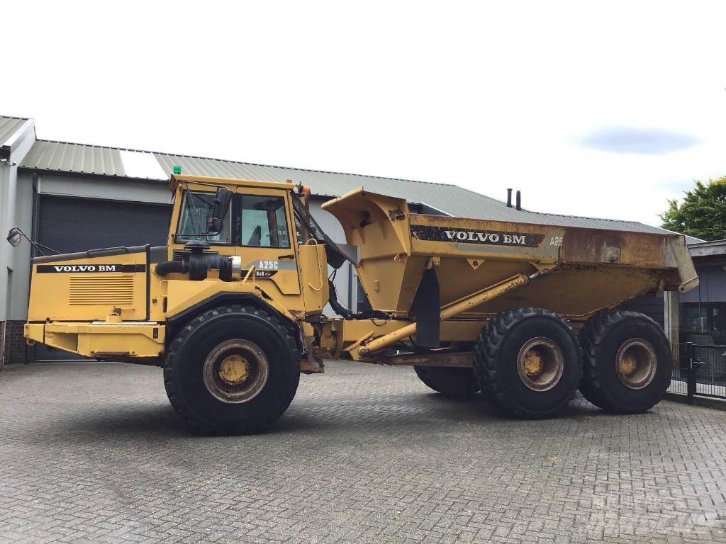 Volvo A 25 C Zglobni damperi