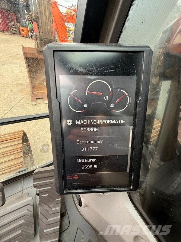 Volvo EC 380 EL Bageri guseničari