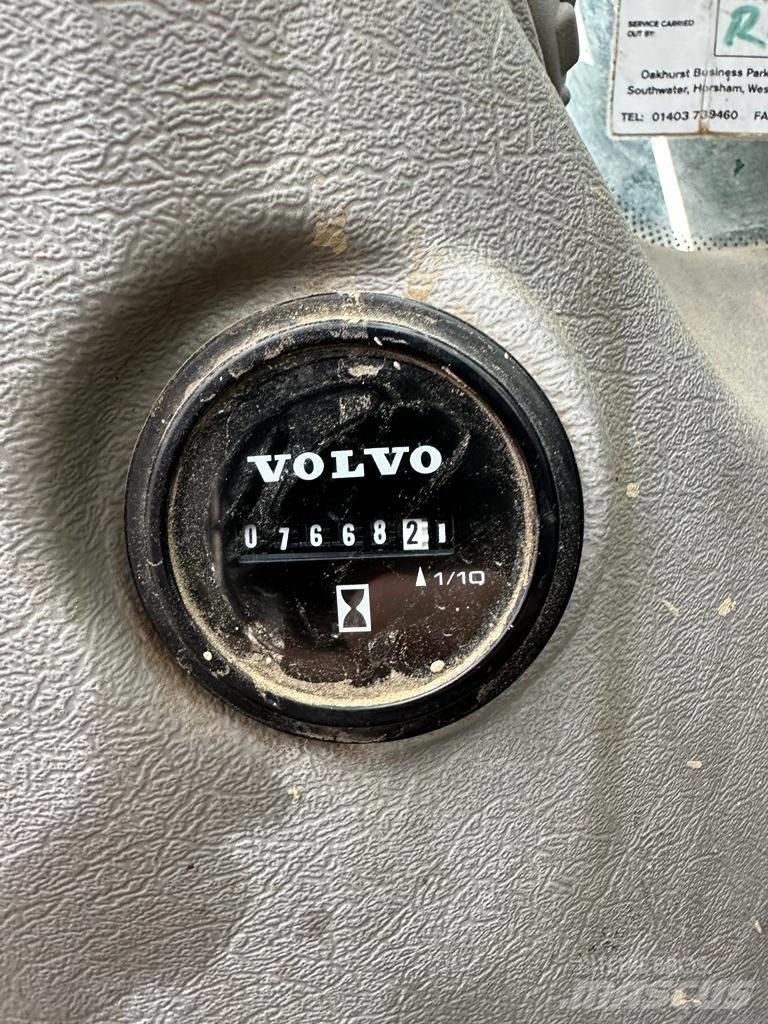 Volvo EC 140 Bageri guseničari