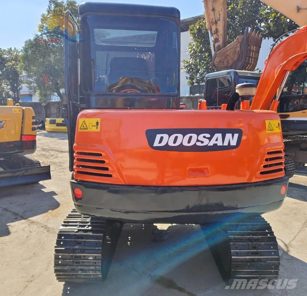 Doosan DH 55 Mini bageri < 7t