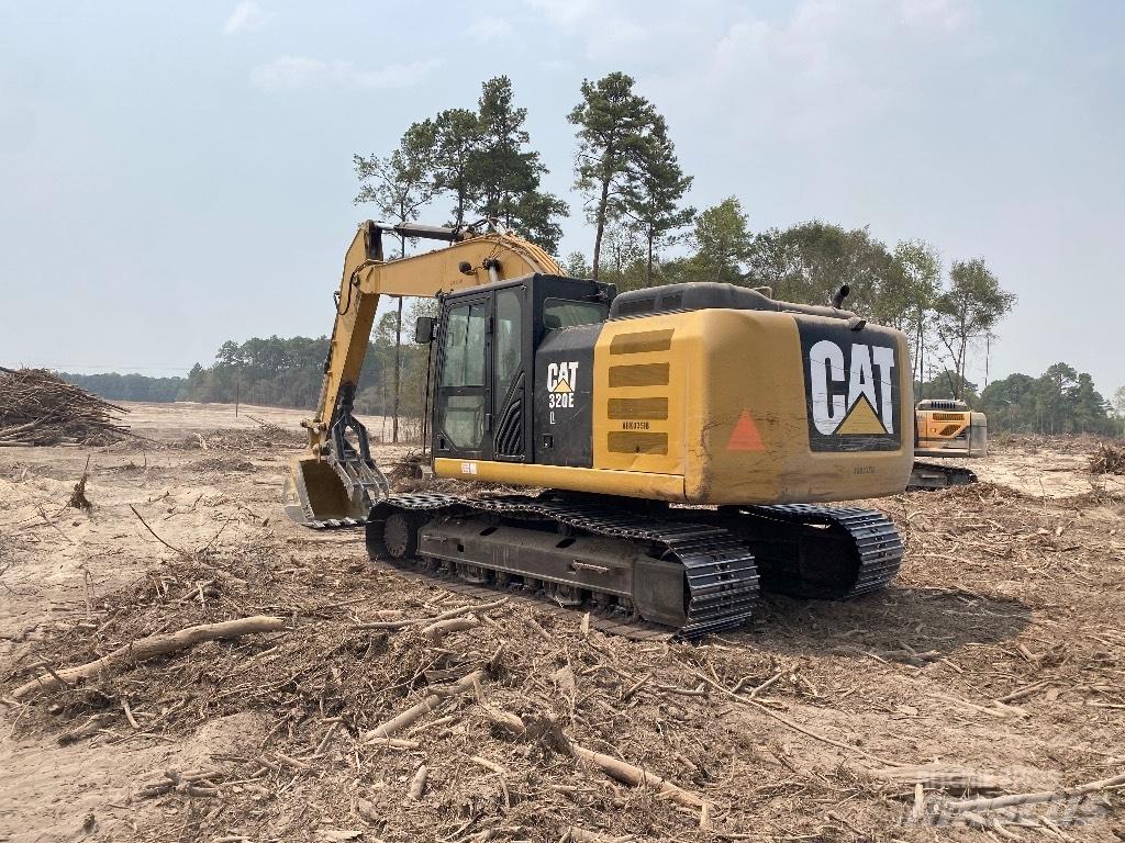 CAT 320 EL Bageri guseničari