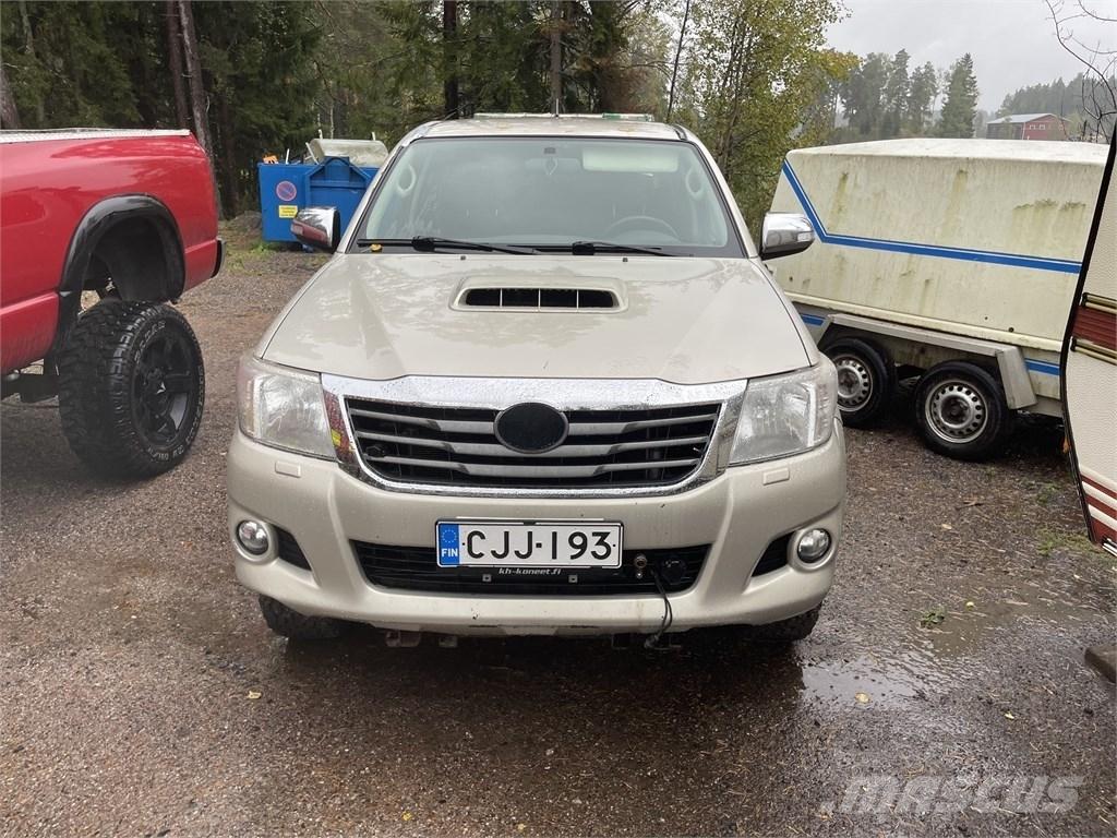 Toyota Hilux Komunalna vozila za opštu namenu