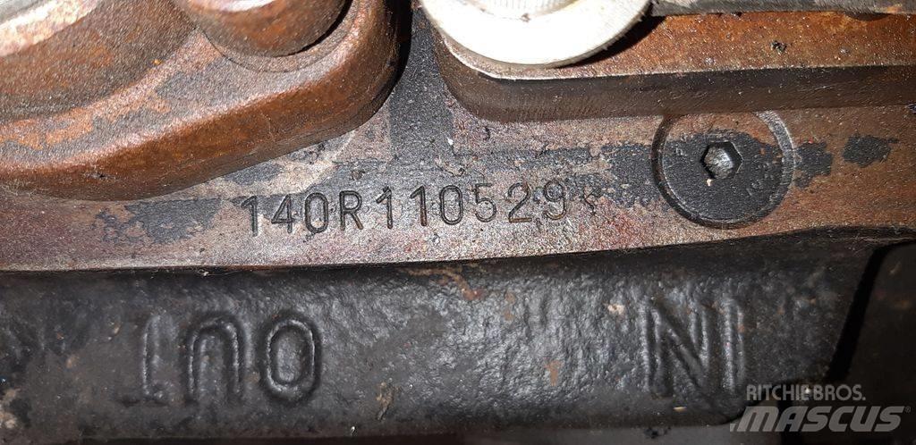 Rammer M 18 Čekići