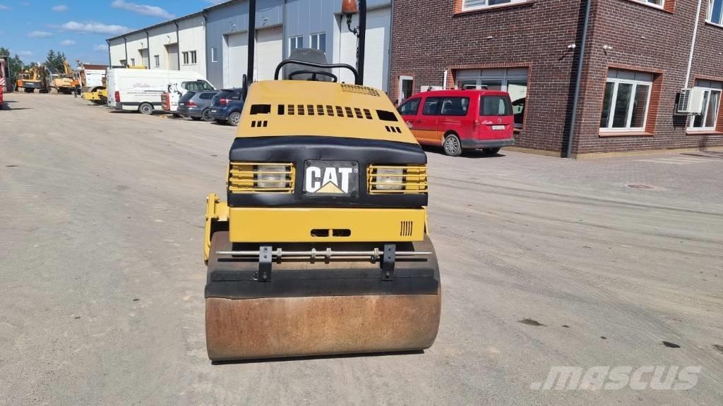 CAT CB 224 C Valjci sa duplim bubnjem