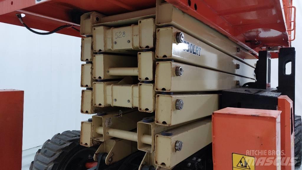 JLG 530 LRT Makazaste platforme