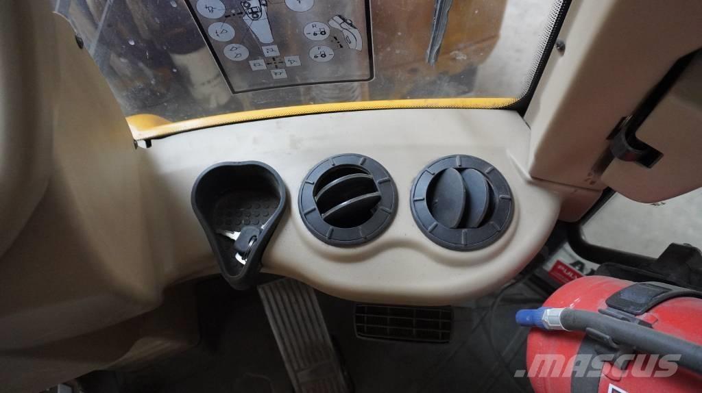 Hydrema 906 E Rovokopači