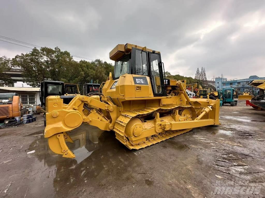 CAT D 7 G Buldožeri guseničari