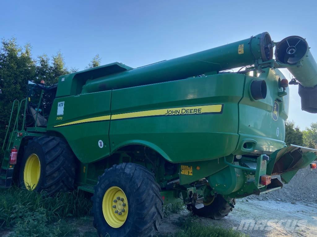 John Deere S 670 i Kombajni