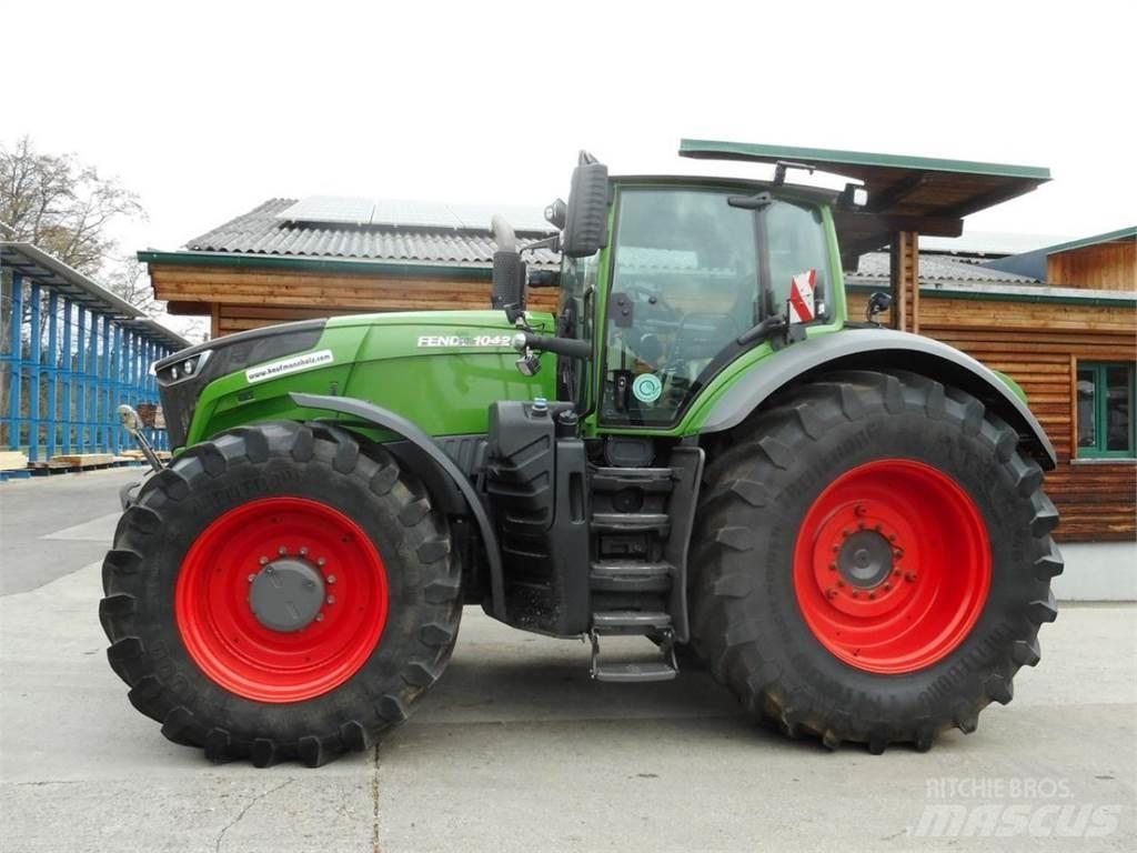 Fendt 1042 vario Traktori