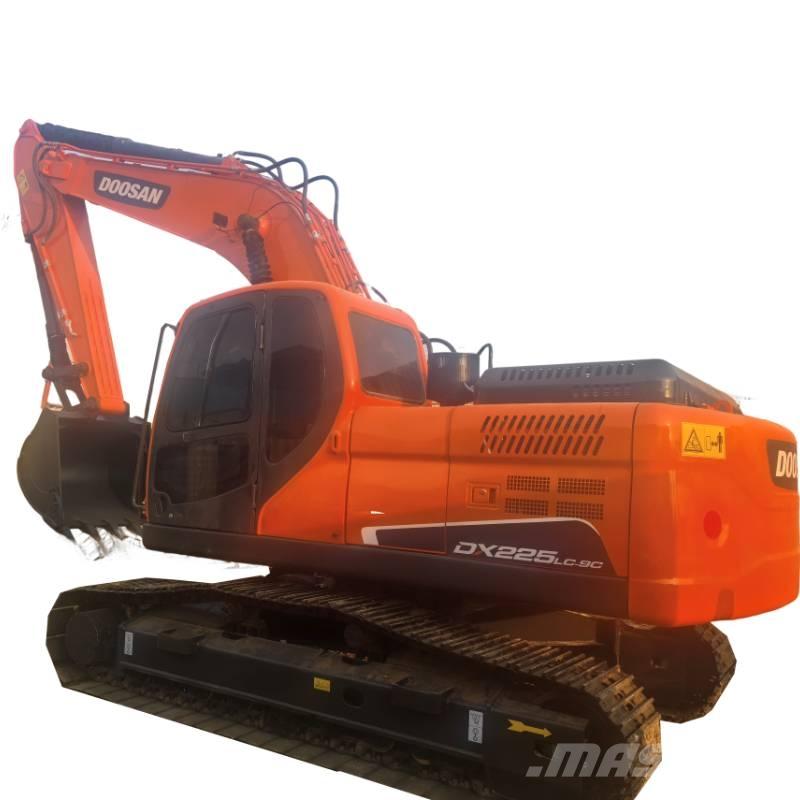 Doosan DX225 Bageri guseničari