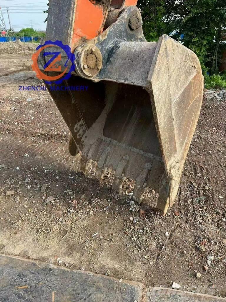 Hitachi ZX 200-5 G Bageri guseničari