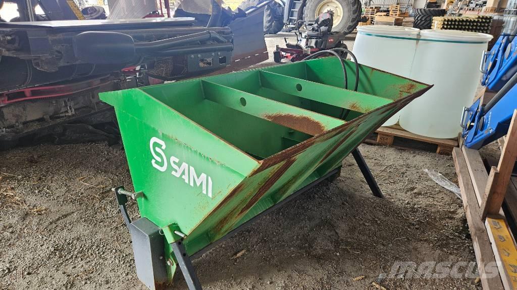 Sami SL-1500 Posipači soli i peska