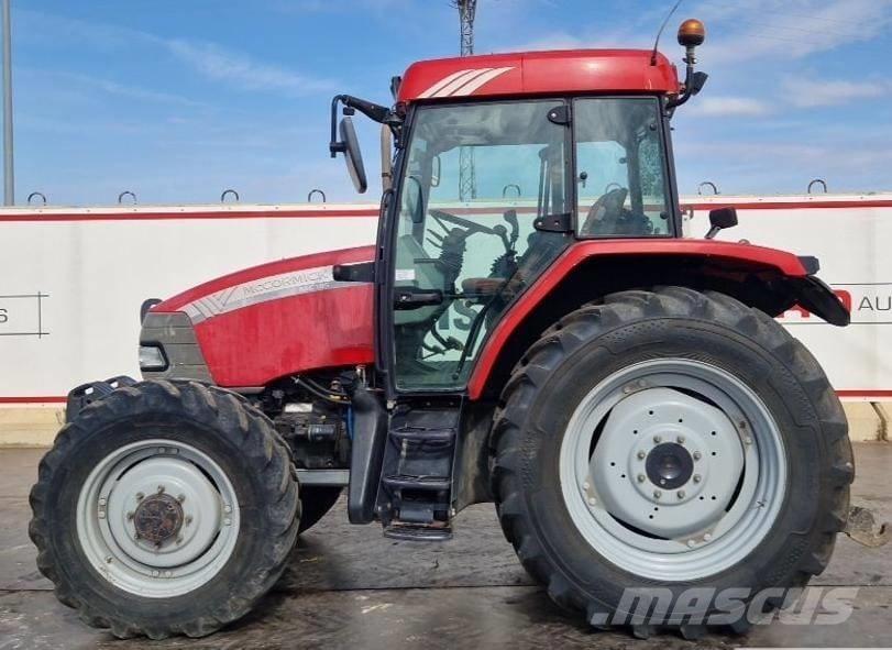 McCormick MC105 Traktori