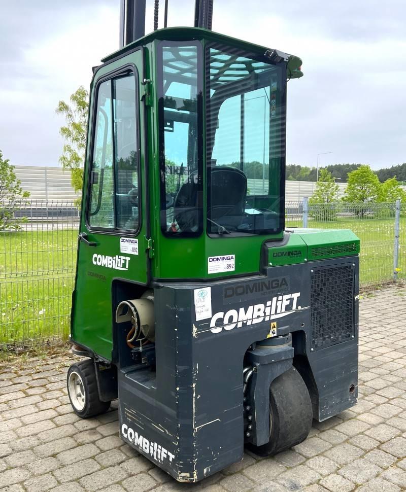 Combilift CB 2500 Viljuškari sa 4-stranskim dohvatom