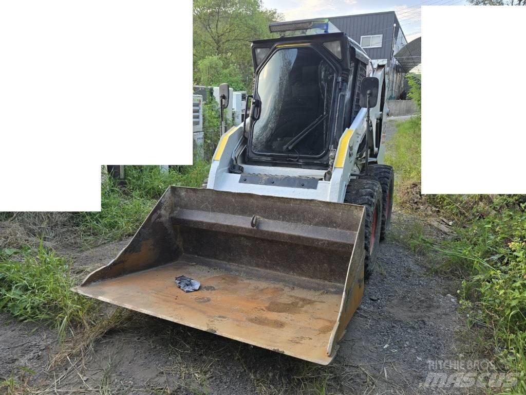 Bobcat S 205 Skid steer mini utovarivači
