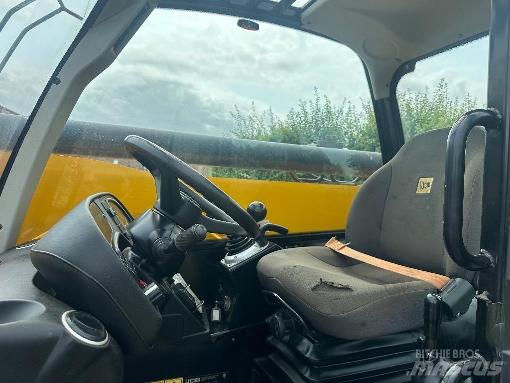 JCB 540-170 Teleskopski viljuškari