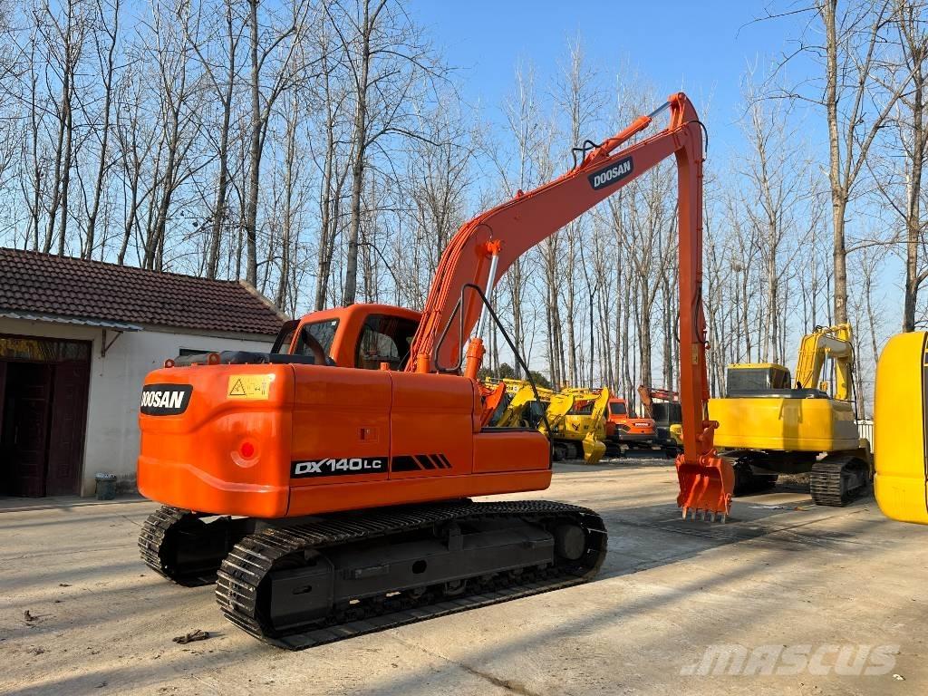 Doosan DX140 Mini bageri < 7t