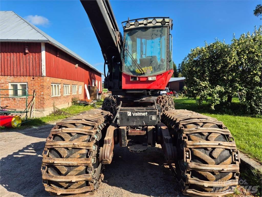 Valmet 901.2 Harversteri