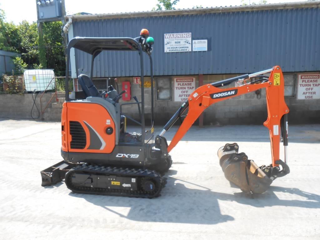 Doosan DX 19 Mini bageri < 7t