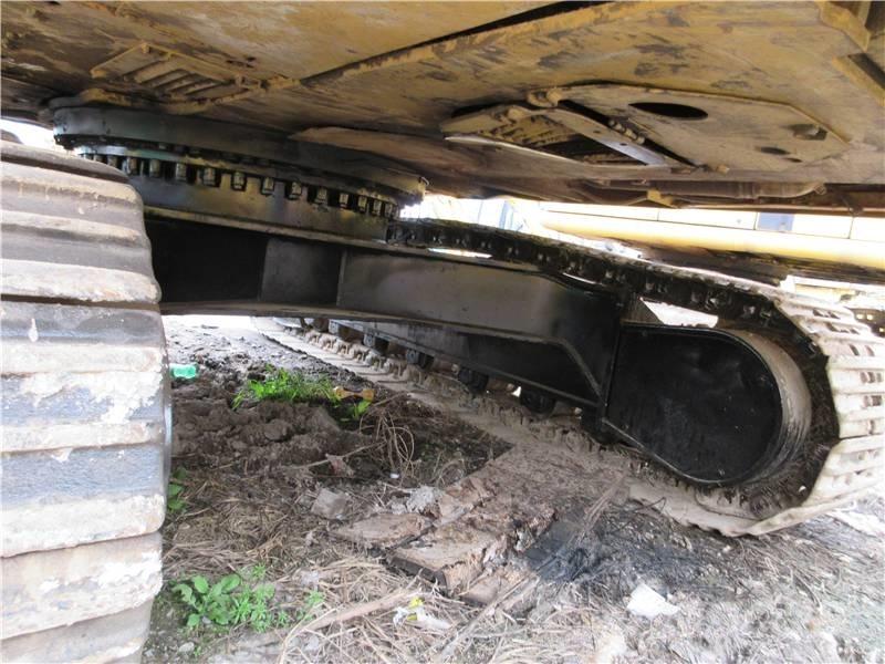 CAT 325 D Bageri guseničari