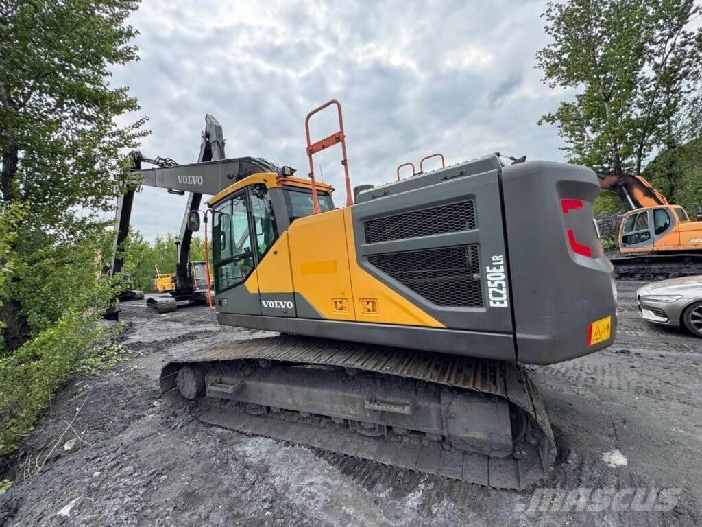 Volvo EC250ELR Bageri guseničari