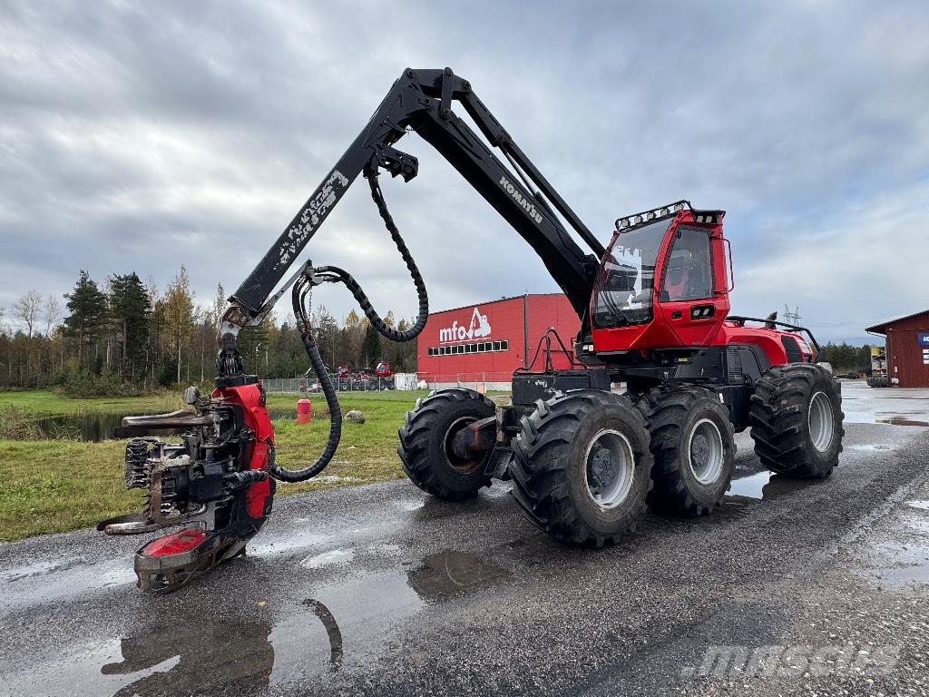 Komatsu 951 Harversteri