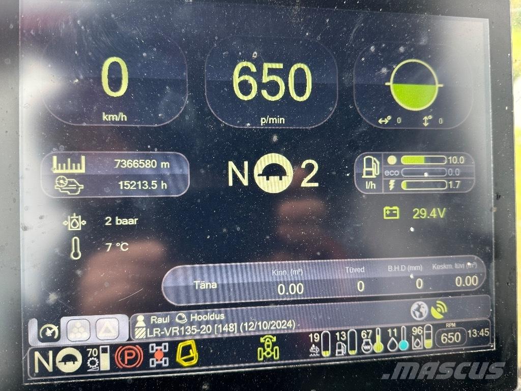 Komatsu 951 Harversteri