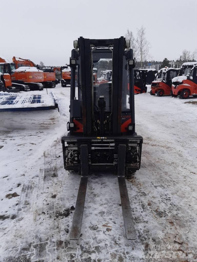 Linde H 25 T Plinski viljuškari