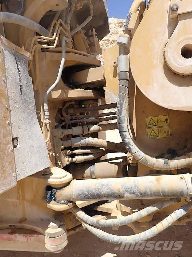 CAT 988K Utovarivači na točkove