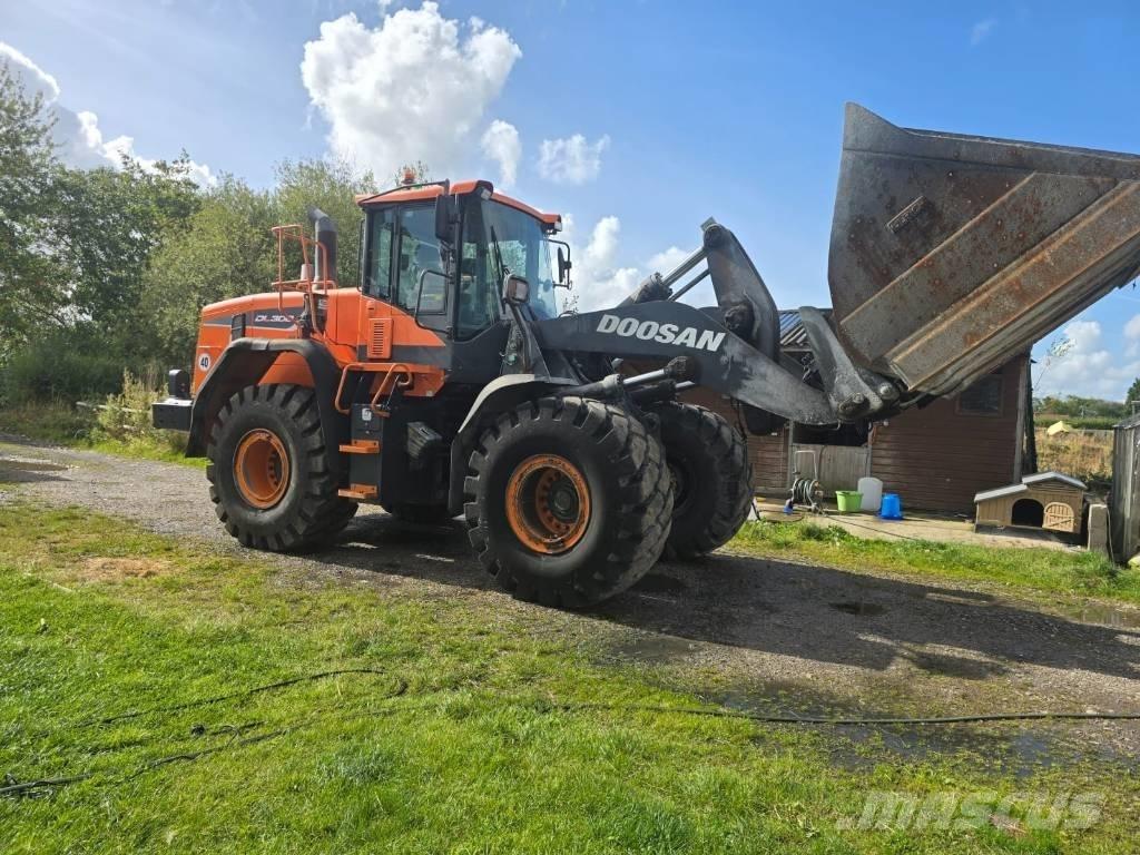 Doosan DL 300-5 Utovarivači na točkove