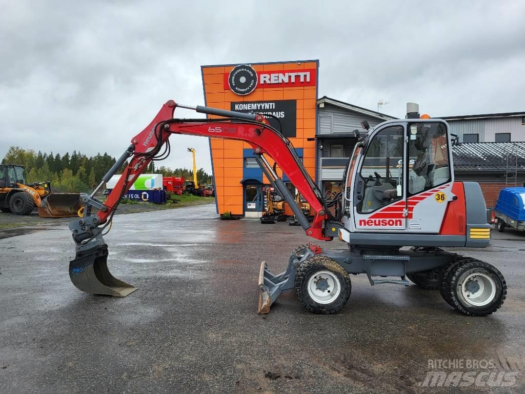 Neuson 6502 WD Bageri točkaši