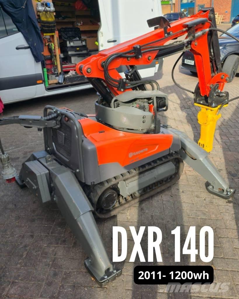 Husqvarna DXR 140 Mini bageri < 7t