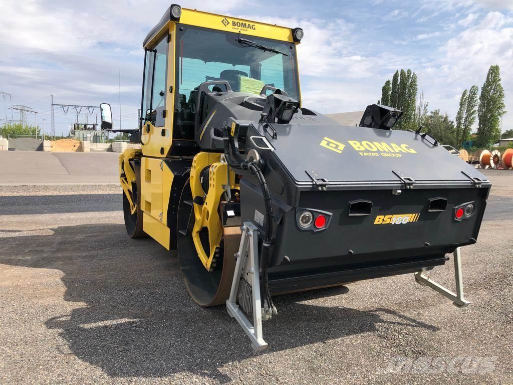 Bomag BW 174 AP-4v Valjci sa duplim bubnjem