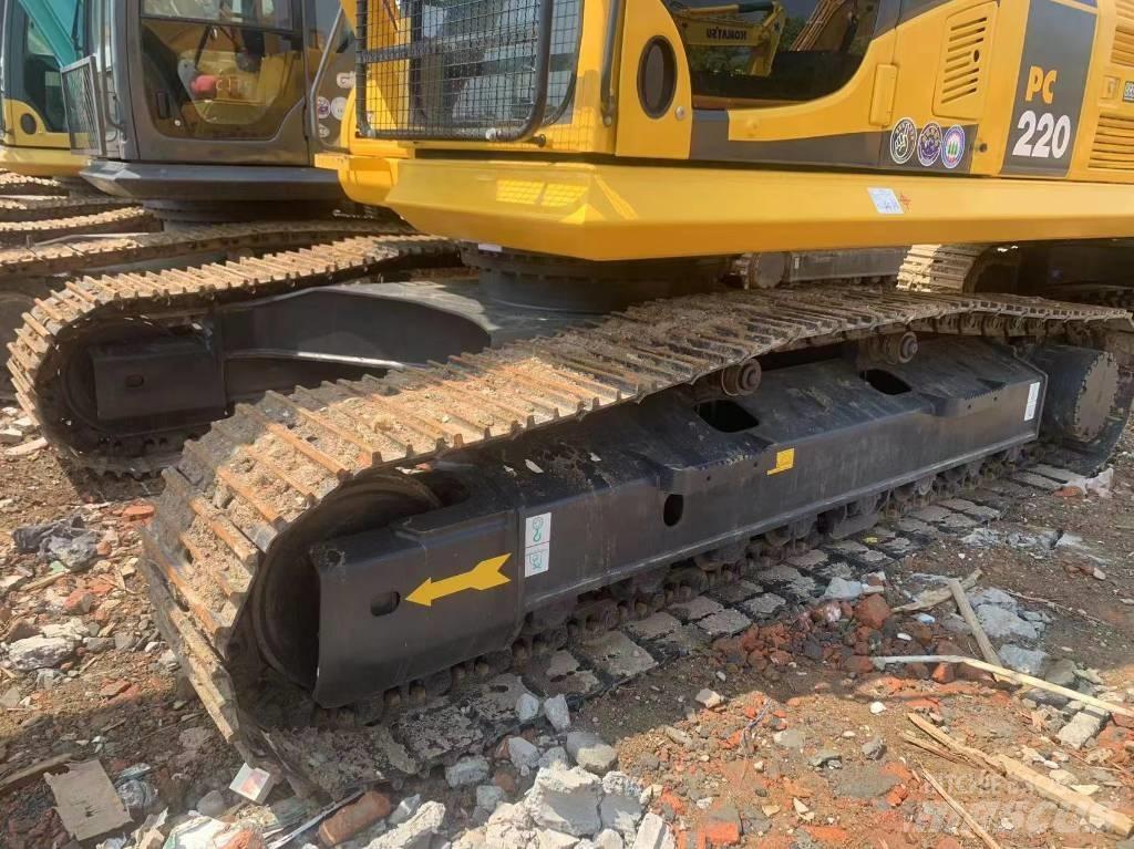 Komatsu PC 200-8 Midi bageri 7t – 12t