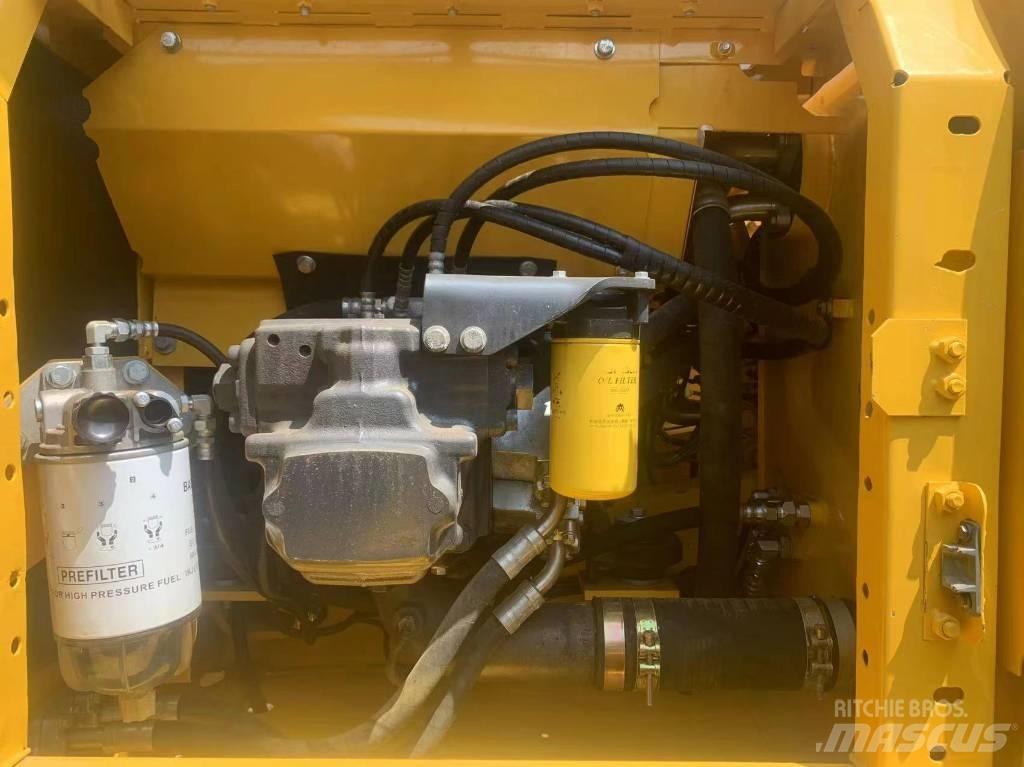 Komatsu PC 200-8 Midi bageri 7t – 12t