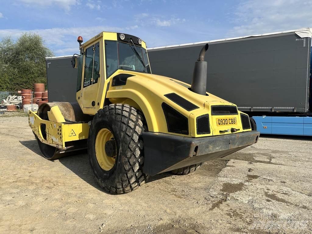 Bomag BW213-DH4 Valjci sa jednim bubnjem