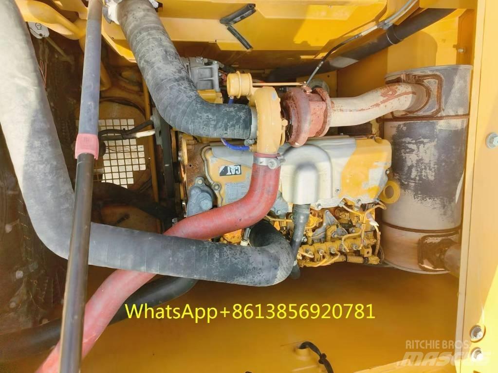 CAT 320 Bageri guseničari